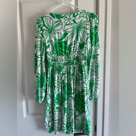XS Lilly Pulitzer Callla Long Sleeve V-Neck Dress - Picture 2 of 5